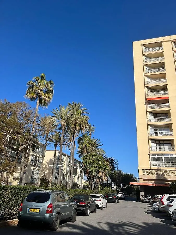Apartamento Torre De La Roca Torremolinos 0*,